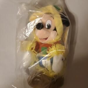 Disney Scarecrow Mickey Mouse Mini Bean Bag sealed Walt Disney World 10” NWT